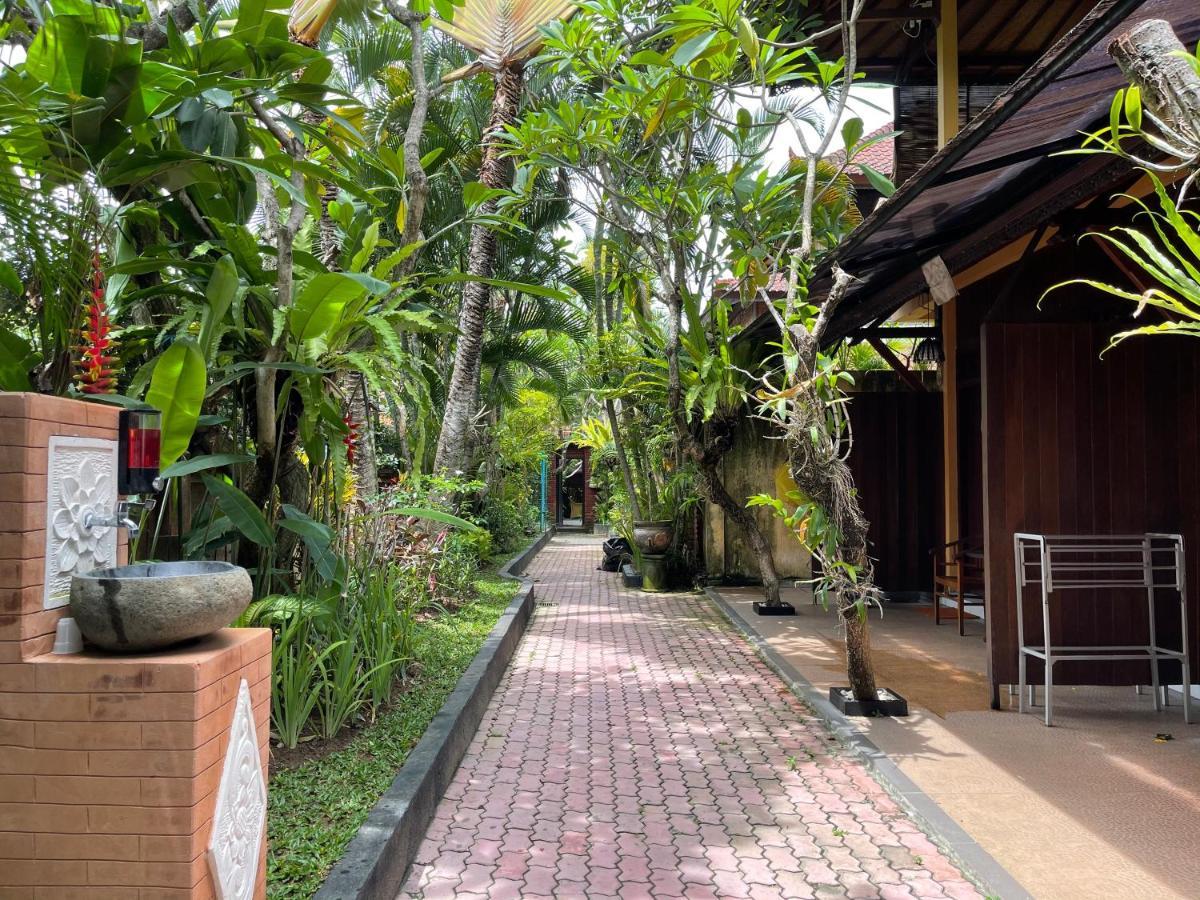 De Puspa Residence Seminyak Exterior foto