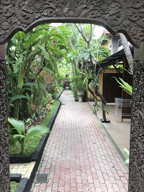 De Puspa Residence Seminyak Exterior foto